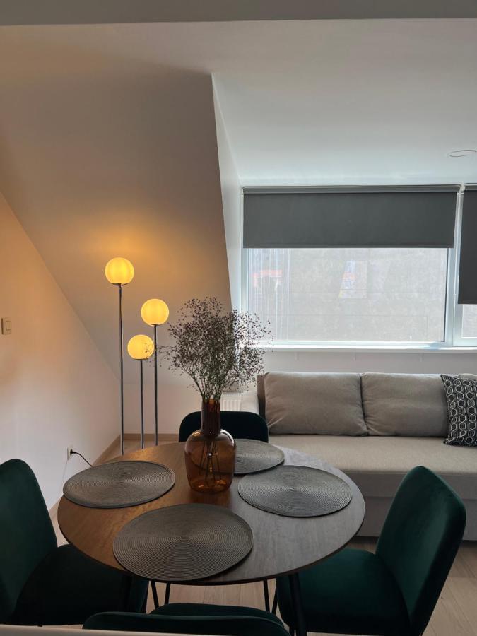 Charming Duplex On The Canal Bruselas